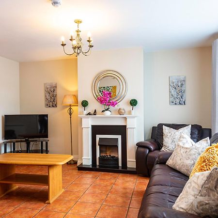 Kerry Holiday Homes At The Killarney Holiday Village Eksteriør billede