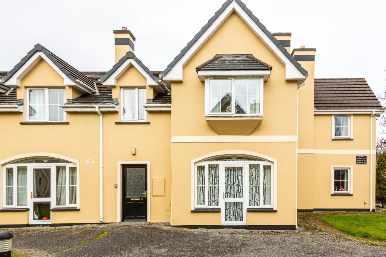 Kerry Holiday Homes At The Killarney Holiday Village Eksteriør billede