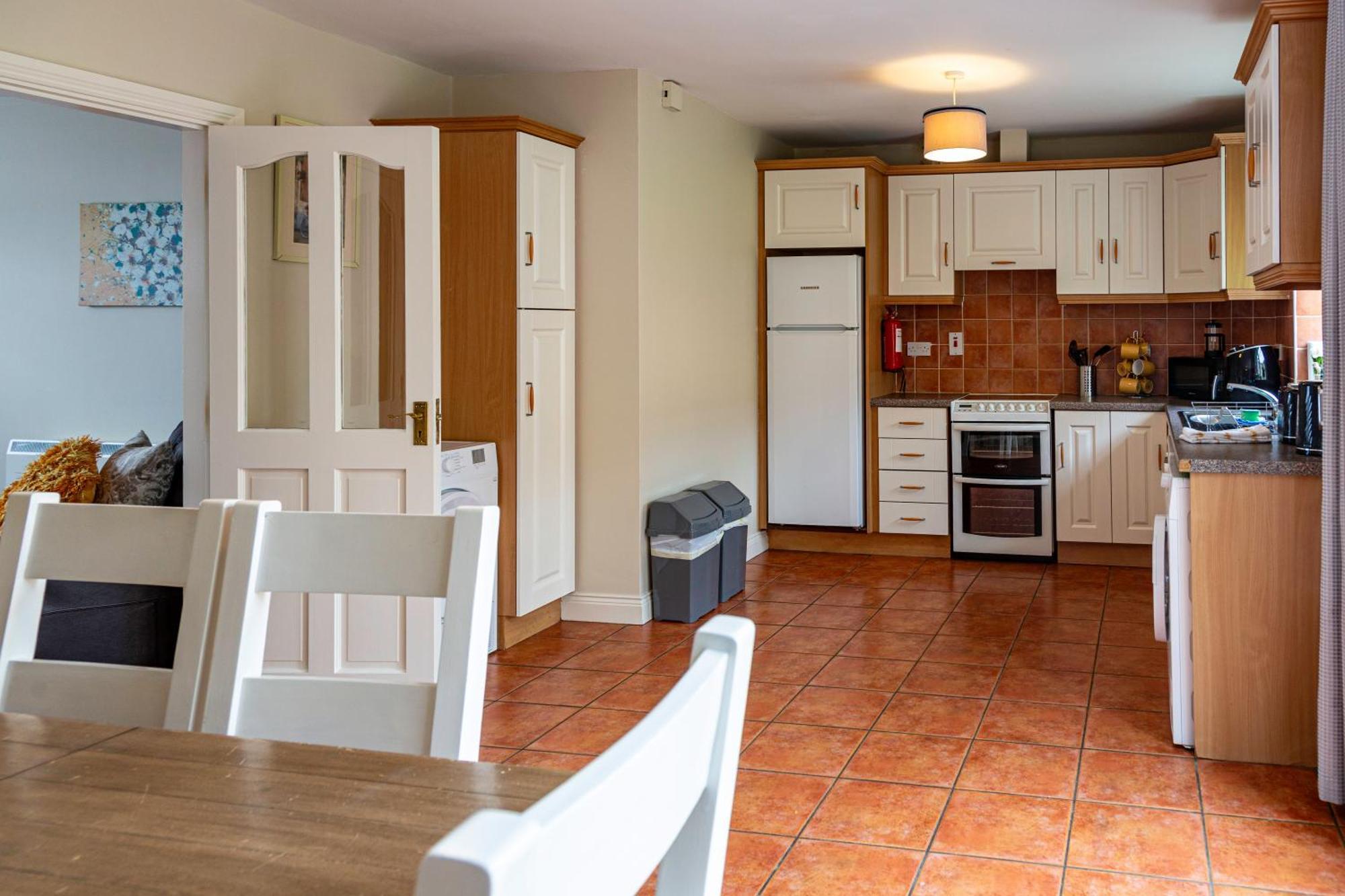 Kerry Holiday Homes At The Killarney Holiday Village Eksteriør billede