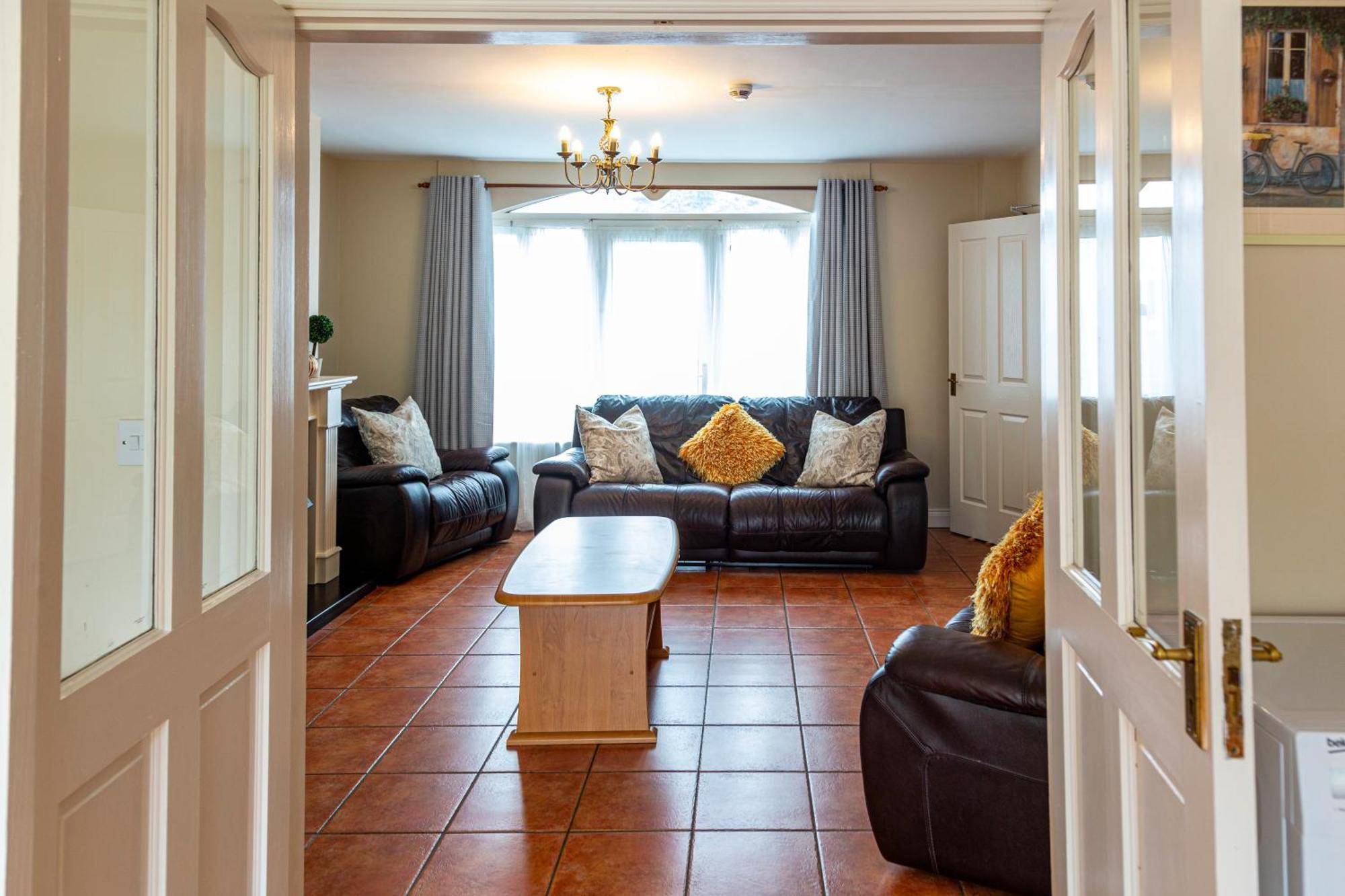 Kerry Holiday Homes At The Killarney Holiday Village Eksteriør billede
