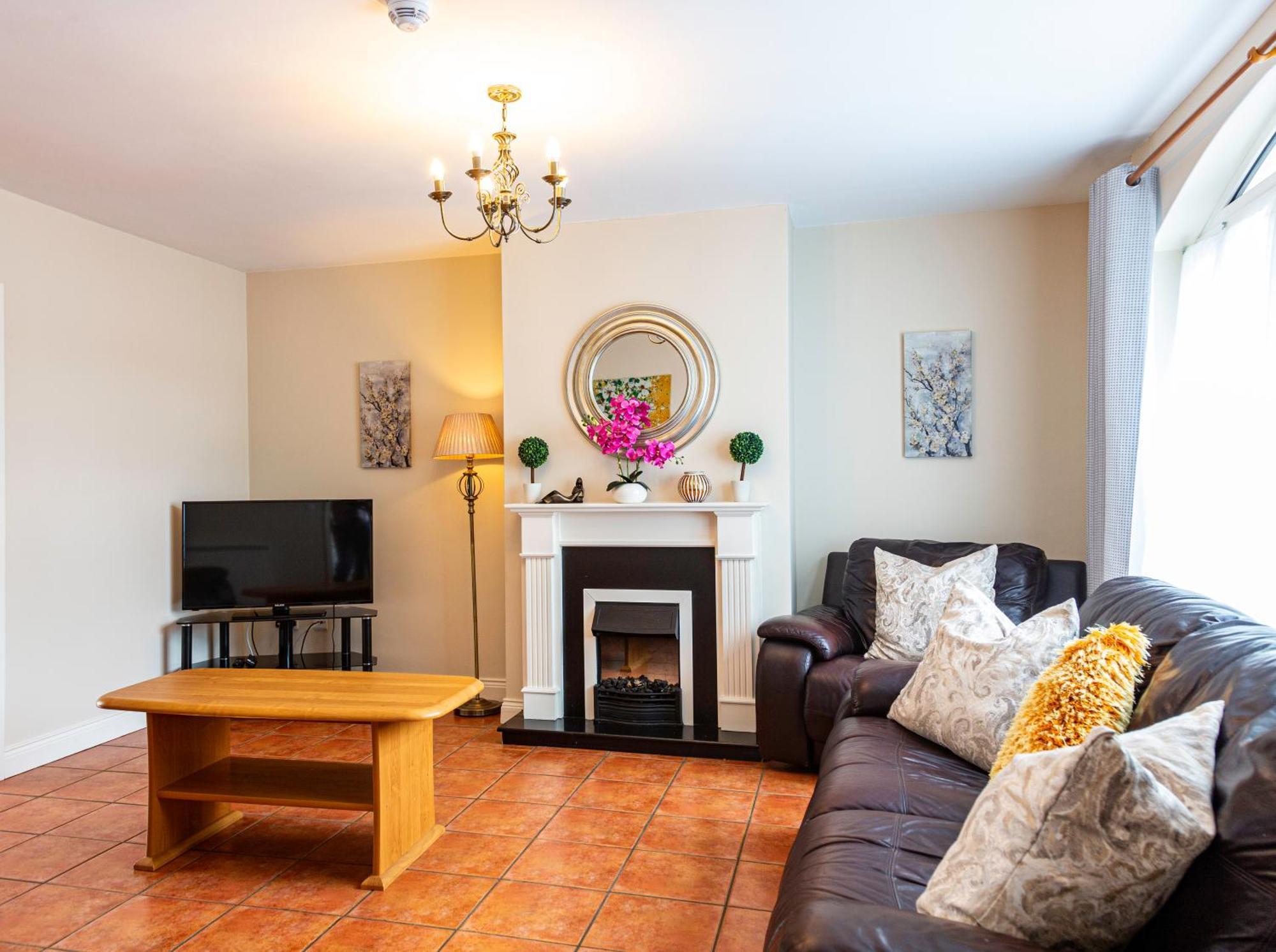 Kerry Holiday Homes At The Killarney Holiday Village Eksteriør billede