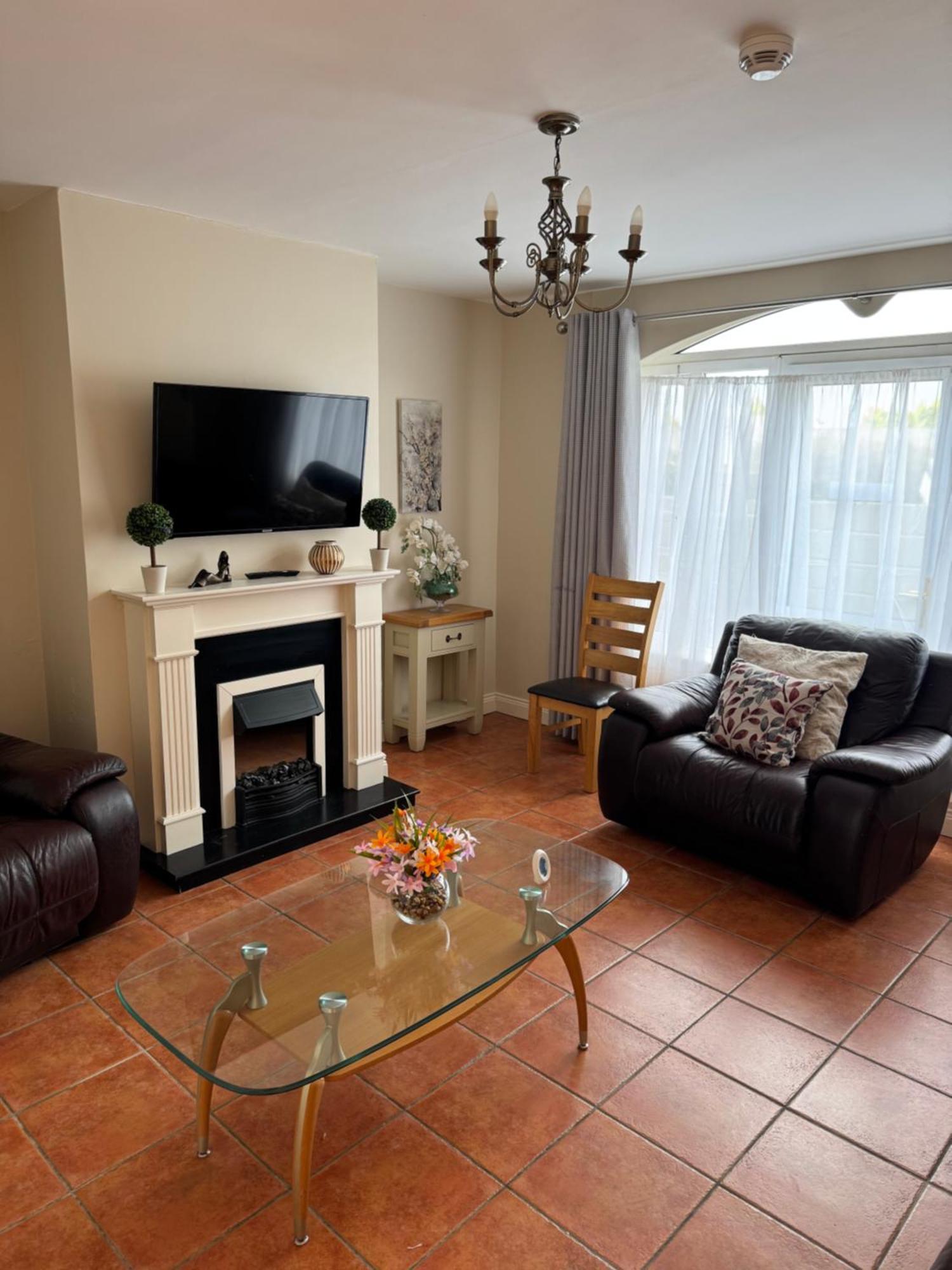 Kerry Holiday Homes At The Killarney Holiday Village Eksteriør billede